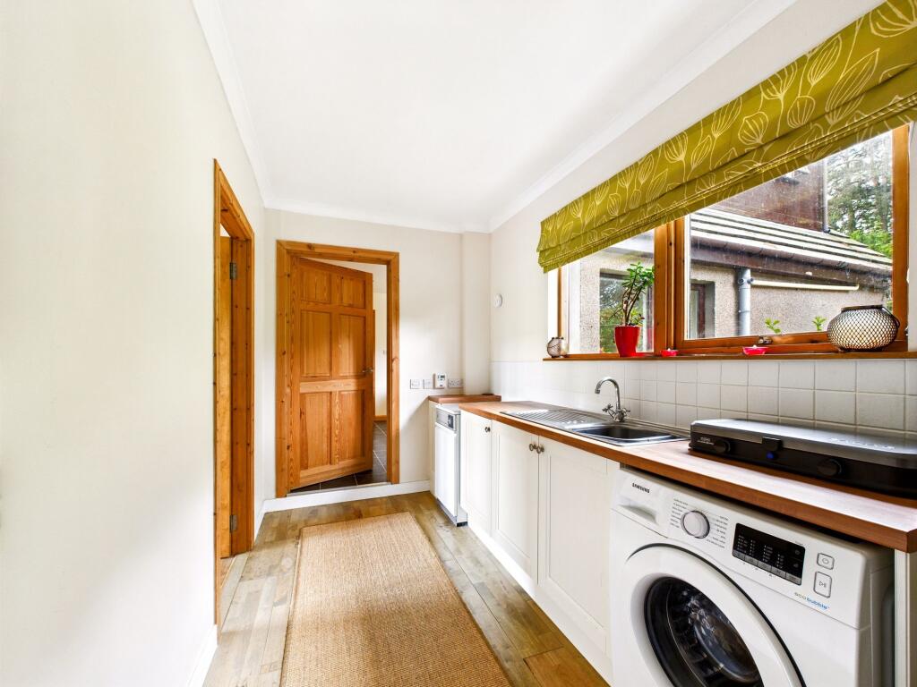 Additional image 11 of Muir Of Fowlis, Alford, AB33