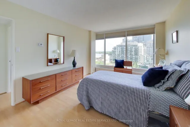 Additional image 10 of 2045 Lake Shore Blvd Unit 904