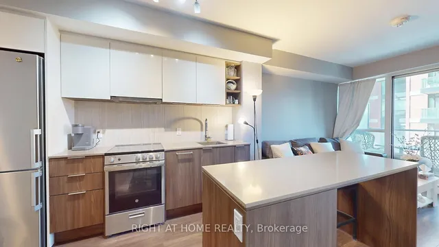 Additional image 35 of 31 Tippett Rd Unit 541