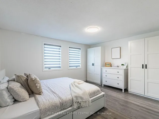 Additional image 34 of 52 Mozart Cres