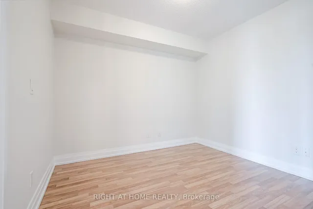 Additional image 21 of 555 Wilson Ave Unit E410