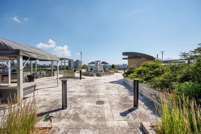 Additional image 32 of 35 Fontenay Crt Unit 1205