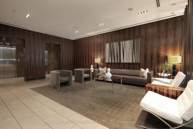 Additional image 2 of 33 Lombard St Unit 2406