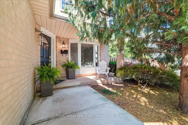 Additional image 2 of 471 Deerhurst Dr