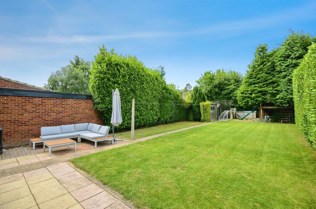 Additional image 15 of Manor Road, London Colney, ST. ALBANS