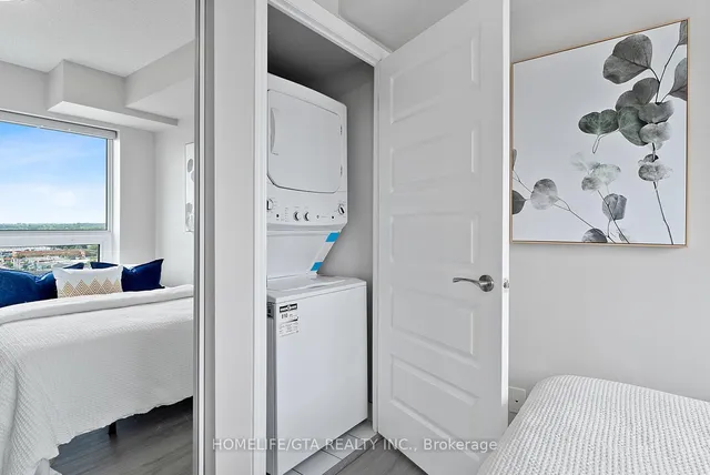 Additional image 32 of 215 Queen St Unit 1803