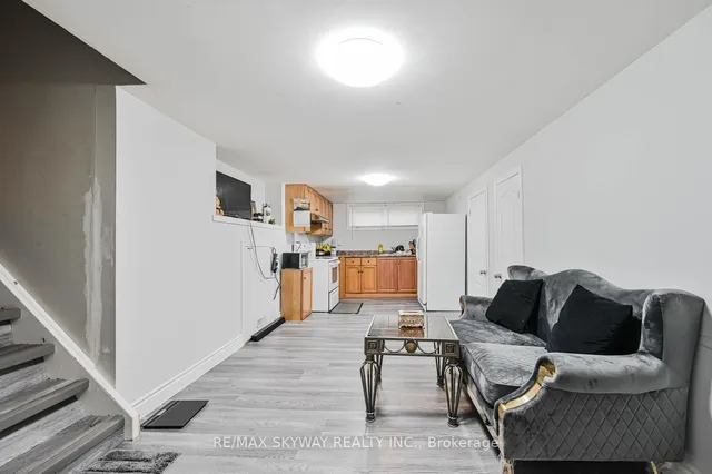 Additional image 36 of 20 Terra Cotta Cres