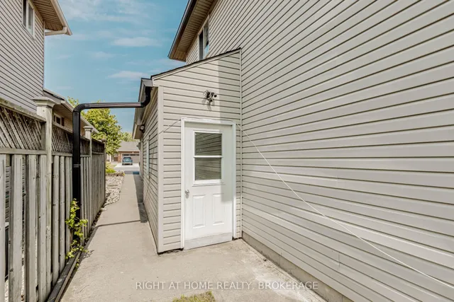 Additional image 12 of 31 Massena Dr