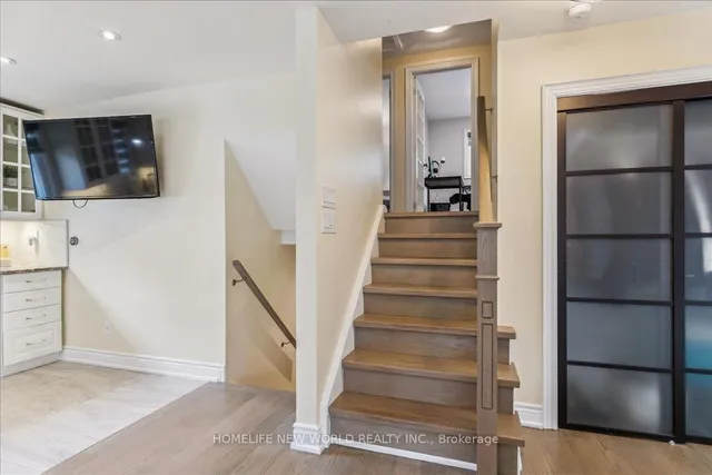 Additional image 23 of 1192 Falgarwood Dr