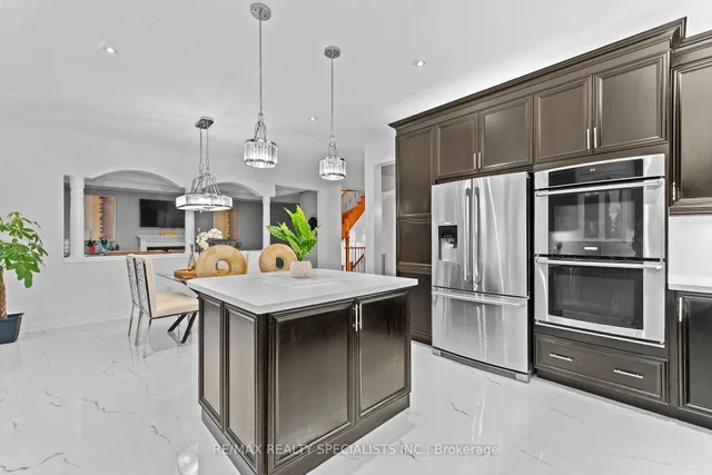 Additional image 19 of 6 Islington Dr