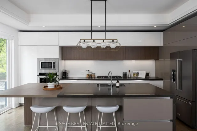 Additional image 20 of 24 Squires Ave