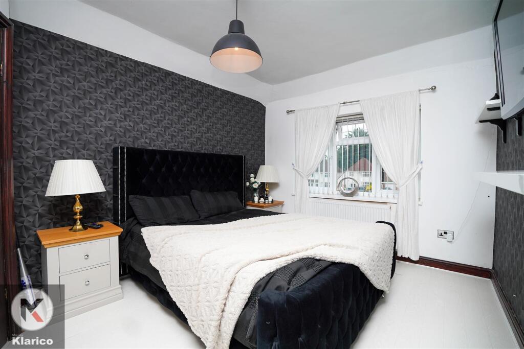 Additional image 22 of Yardley Wood Road, Moseley