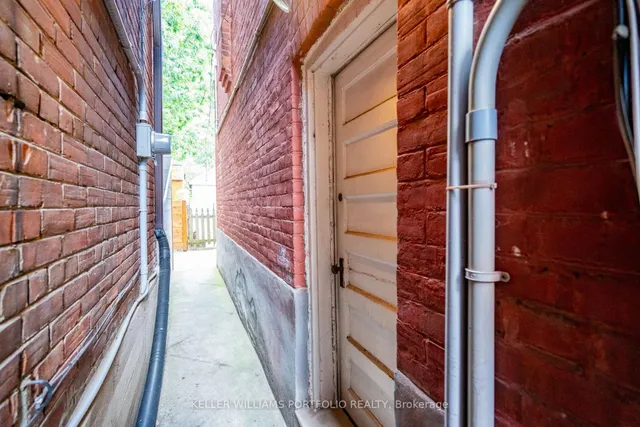 Additional image 44 of 65 Westholme Ave