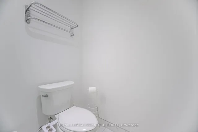 Additional image 30 of 170 Avenue Rd Unit 810