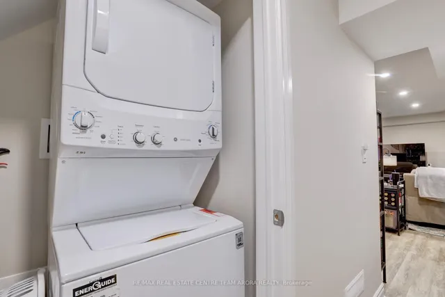 Additional image 45 of 329 Brisdale Dr