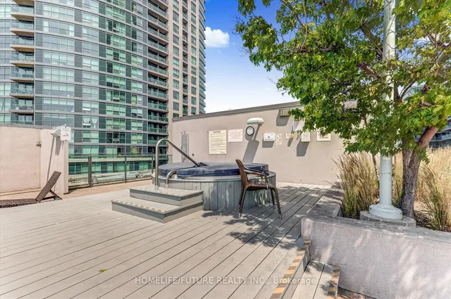 Additional image 28 of 215 Fort York Blvd Unit 1011