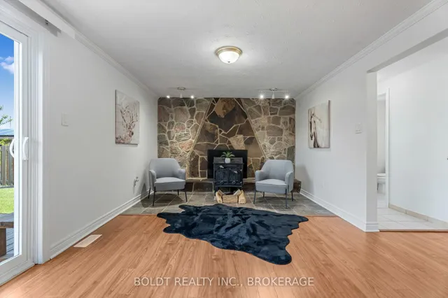 Additional image 23 of 124 Quaker Cres