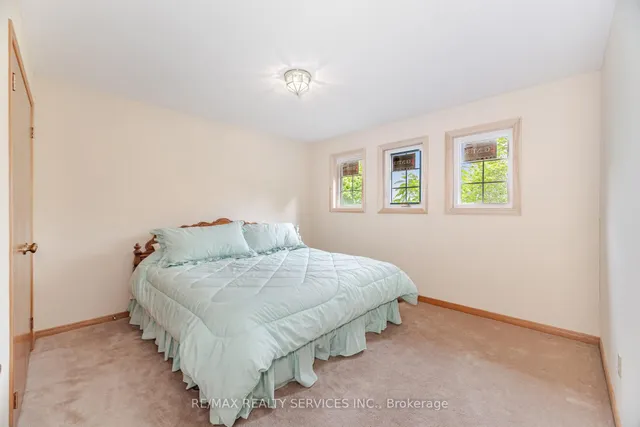 Additional image 32 of 106 Kenpark Ave