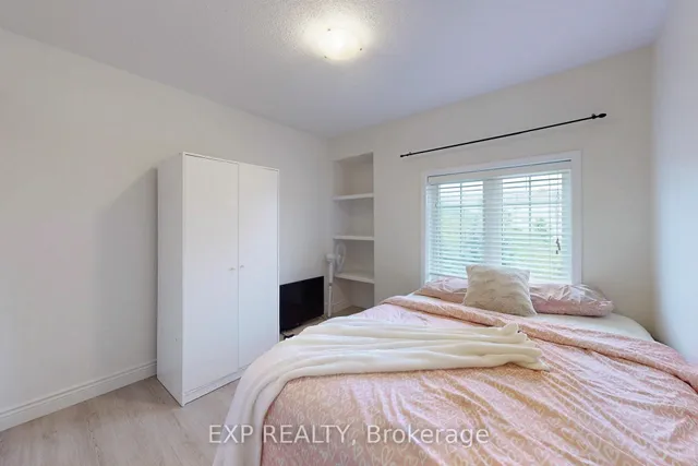 房产图片 10 - 95 Decker Hollow Circ