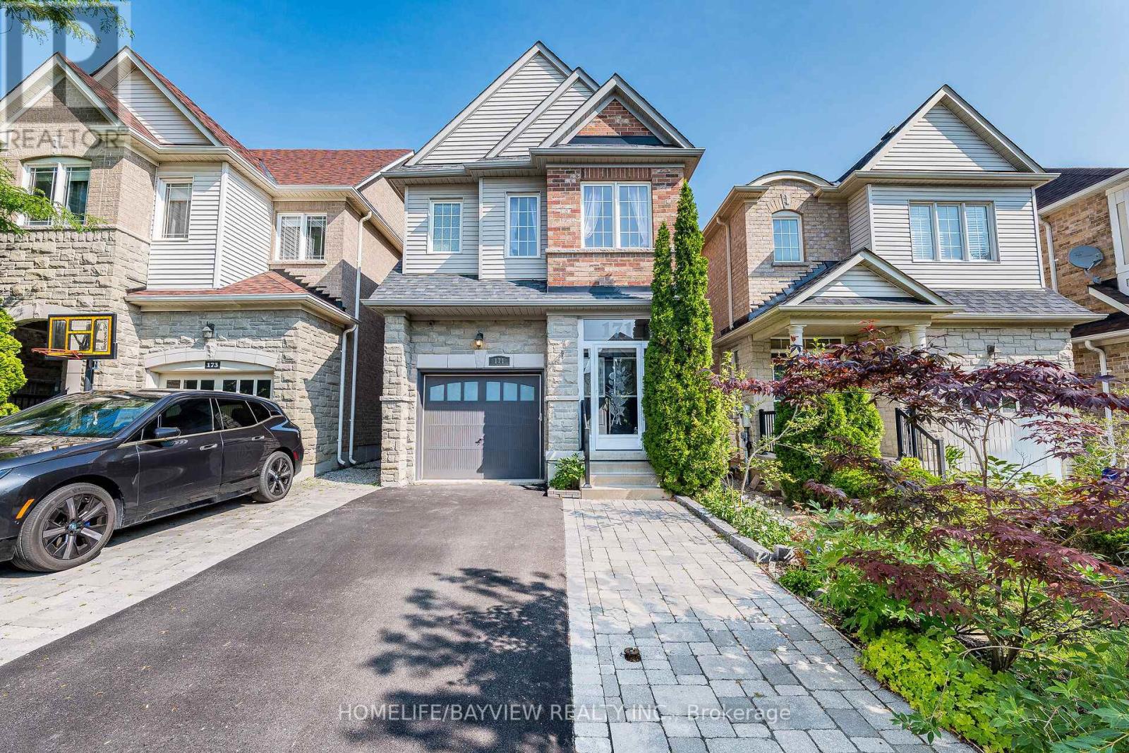171 CARRIER CRESCENT|Vaughan (Patterson), Ontario L6A0T2