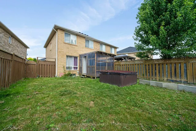 Additional image 16 of 19 Dunlop Crt