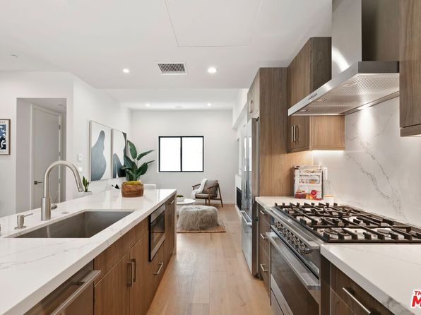 Property image for 3803 Verona Ct, Los Angeles, CA 90066