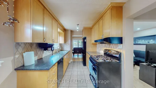 Additional image 6 of 163 Simmons Blvd