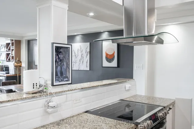 Additional image 7 of 61 Richview Rd Unit 1603