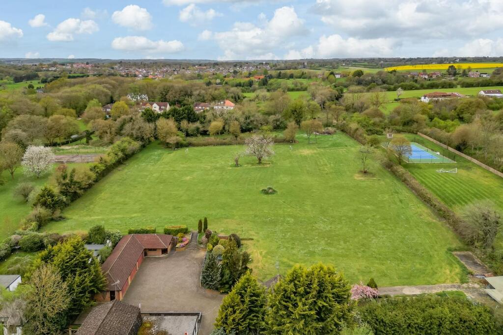 Additional image 4 of Reynards Road, Welwyn