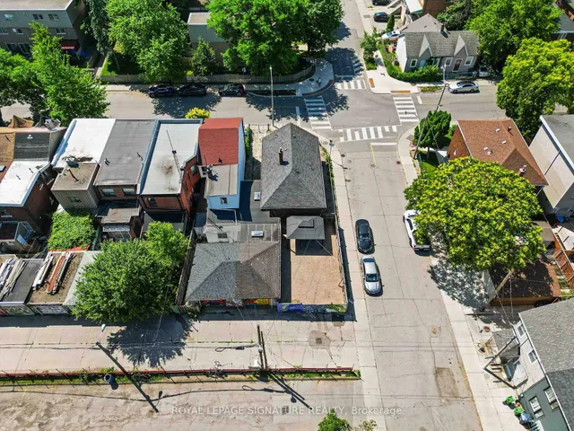 Additional image 35 of 42 Carr St