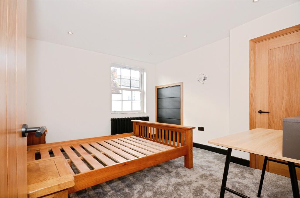 Additional image 8 of High Street, Redbourn, St. Albans