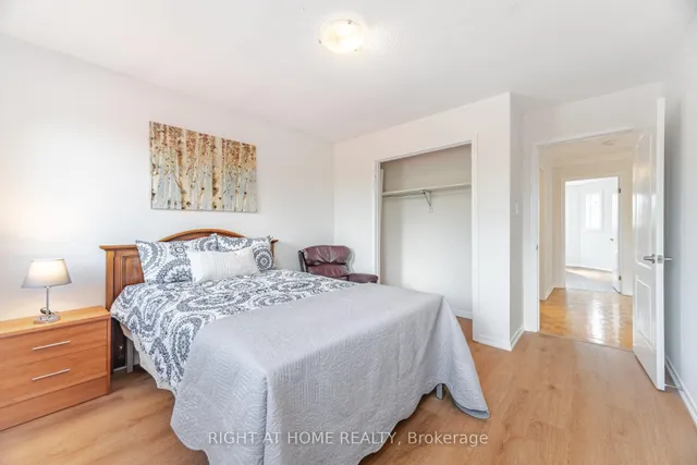 Additional image 34 of 325 Harrowsmith Dr