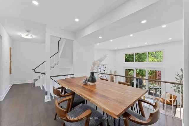 Additional image 10 of 70 Jenny Wrenway