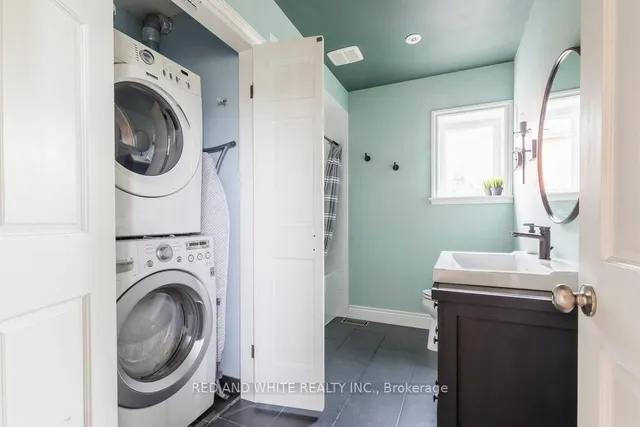 Additional image 32 of 115 Locke St