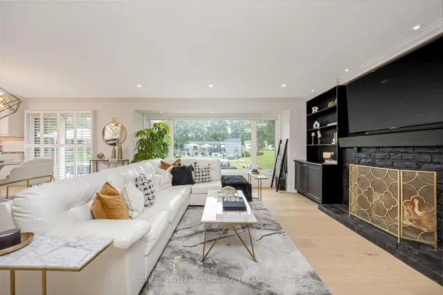 房产图片 12 - 10 Meander Clse