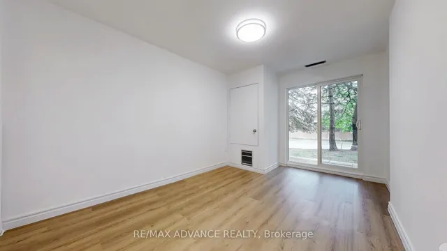 Additional image 20 of 165 Cherokee Blvd Unit 121