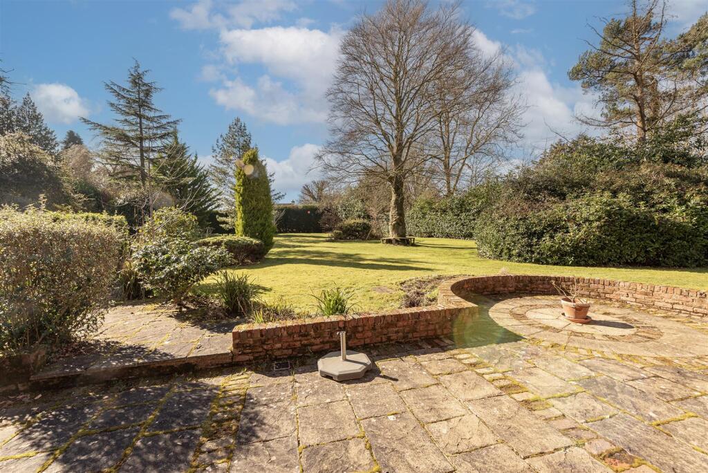 Additional image 11 of Holly Lane, Harpenden