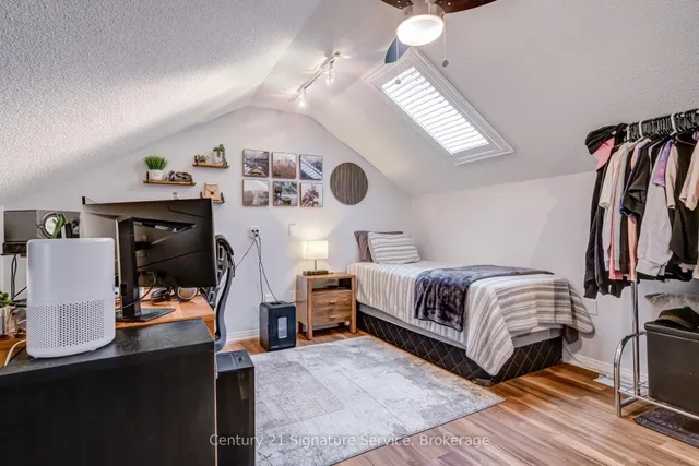 Additional image 25 of 2230 Walkers Line Unit 11