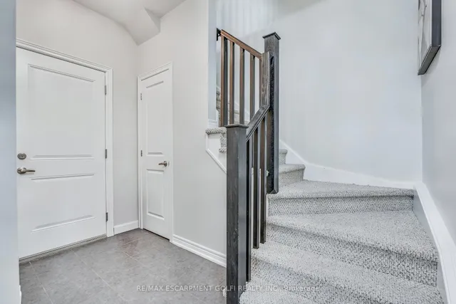 Additional image 7 of 16 Lakefront Dr