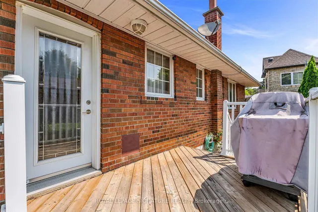 Additional image 40 of 18 Verlaine Pl