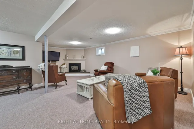 Additional image 30 of 25 Devonshire Dr