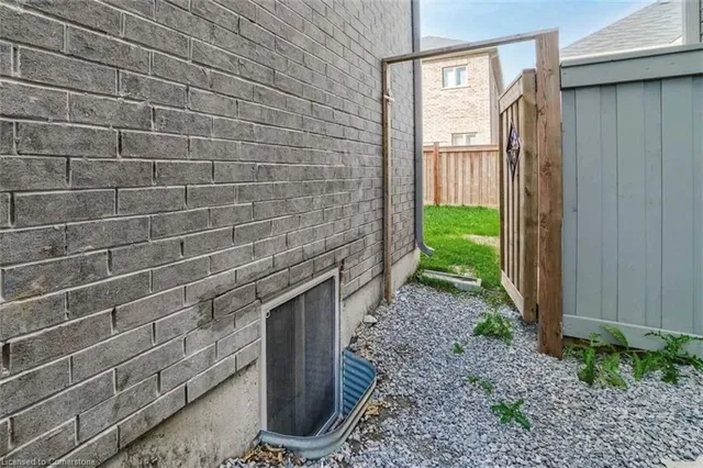 1529 Devine Pt Unit B