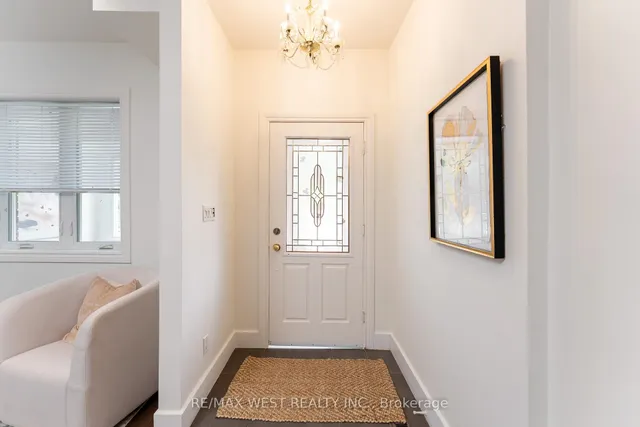 Additional image 5 of 52 Woodycrest Ave