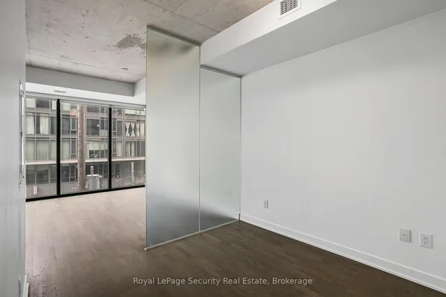 Additional image 10 of 629 King St Unit 320