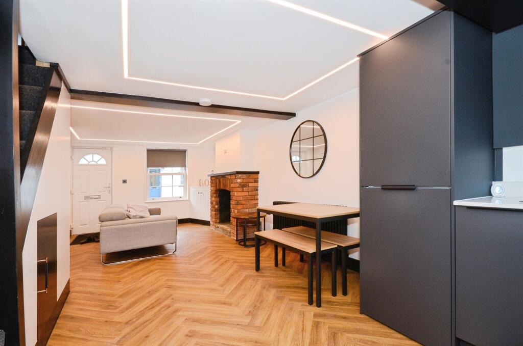 Additional image 14 of High Street, Redbourn, St. Albans