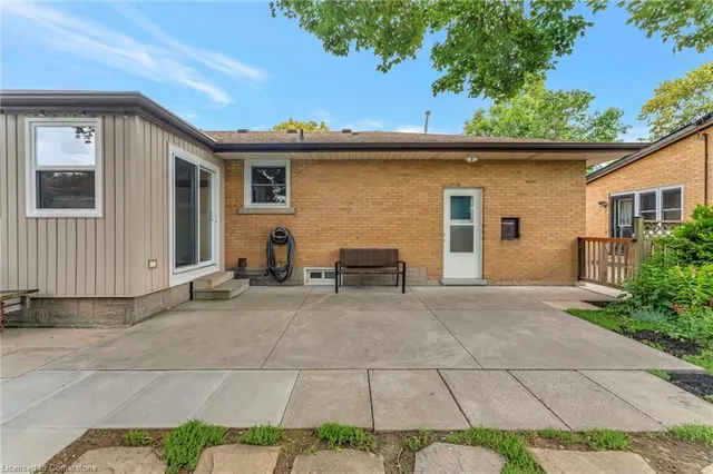 Additional image 34 of 584 Krug St