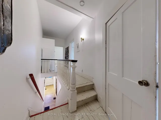 房产图片 22 - 130 Manning Ave