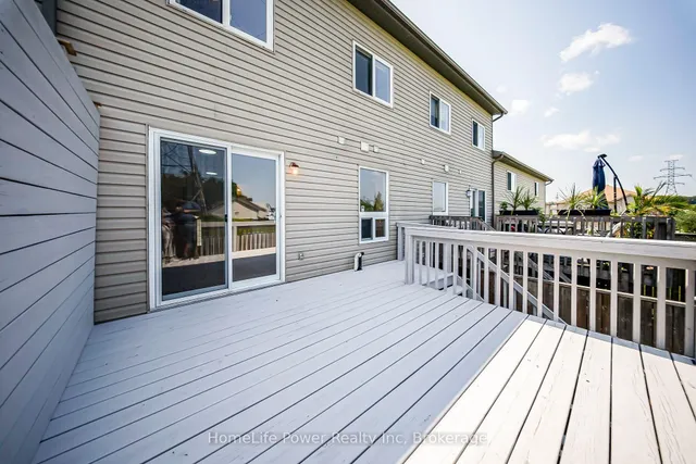 Additional image 33 of 9 Red Clover Cres