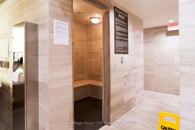 Additional image 36 of 39 Queens Quay Unit 830