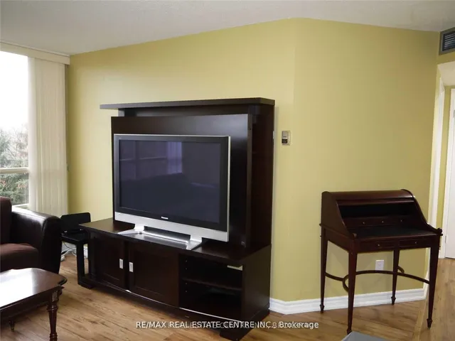 Additional image 14 of 45 Kingsbridge Garden Circ Unit 401